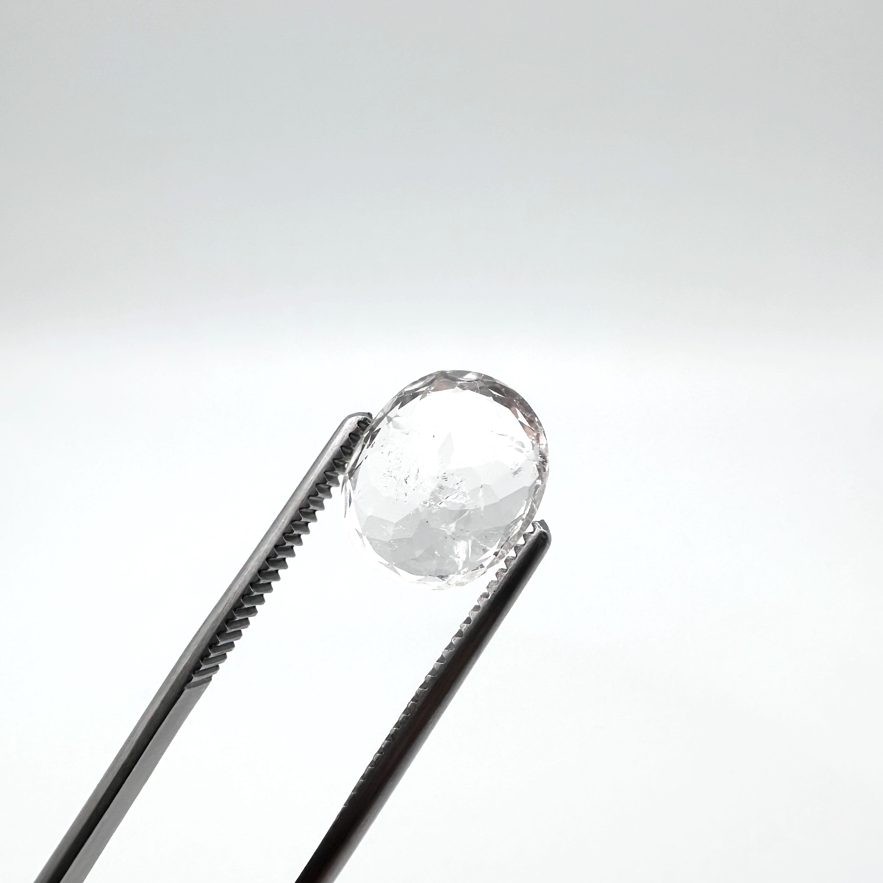 Natural White Topaz - 9.25ct - Faceted Cut