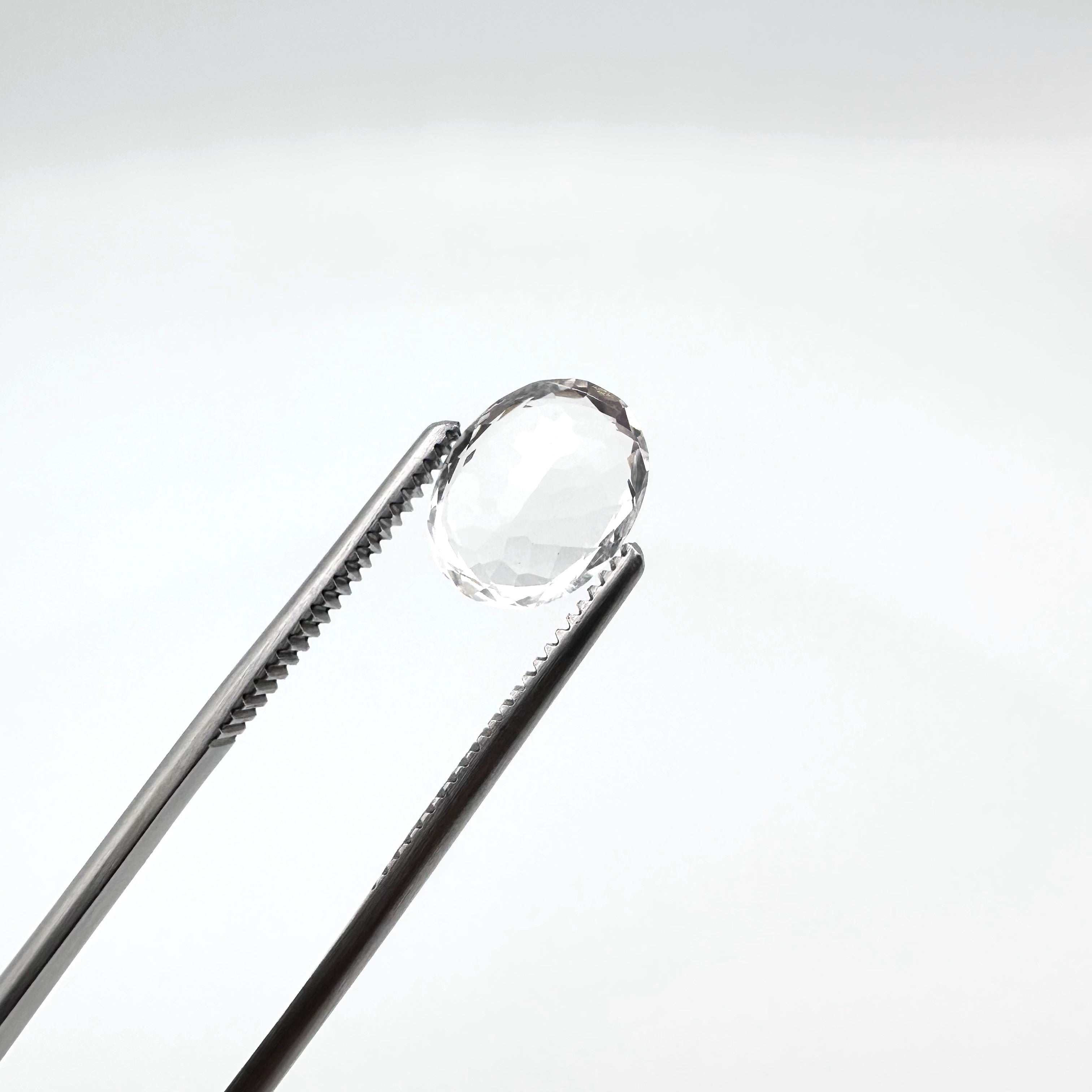 Natural White Topaz - 5.30ct- Faceted Cut