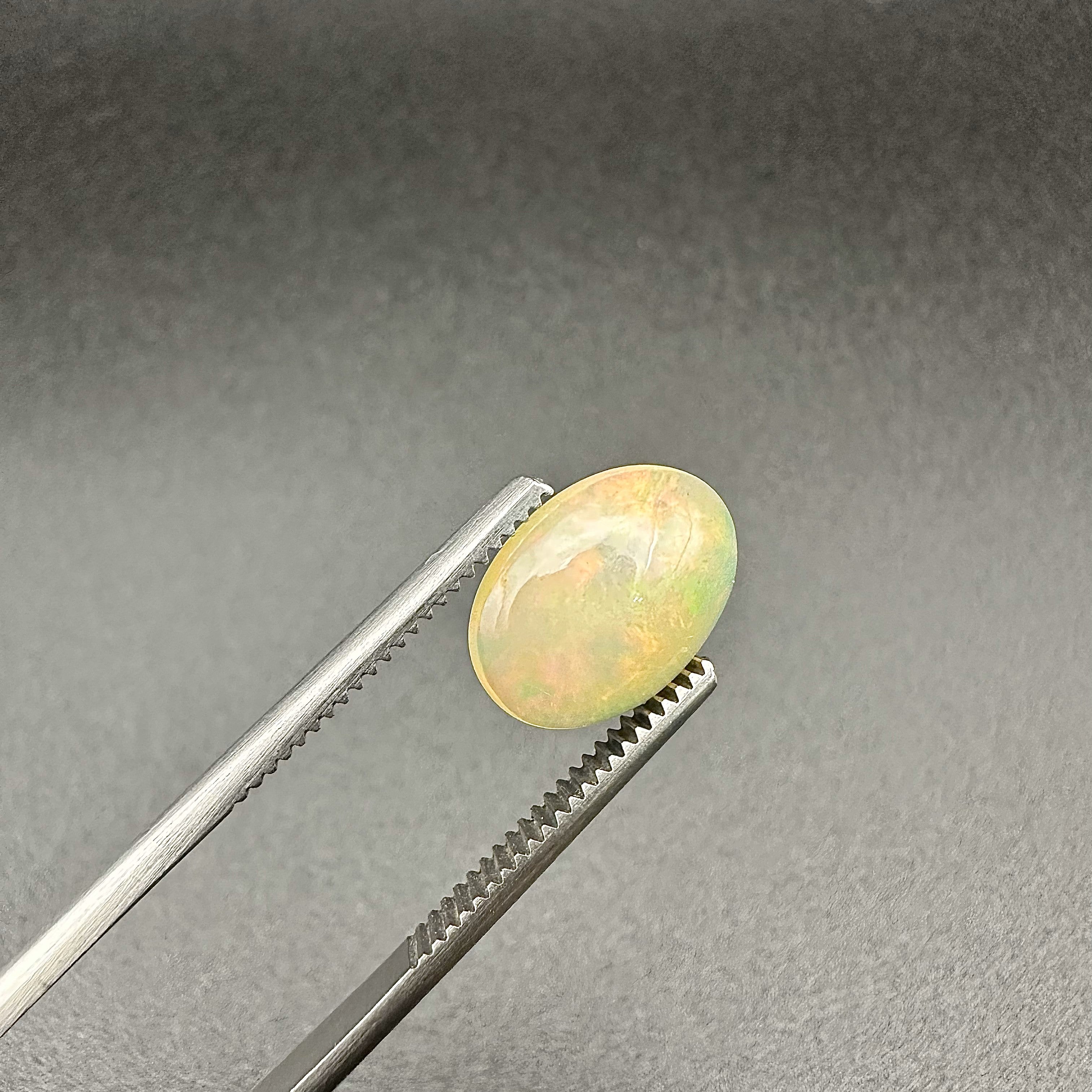 Natural White Ethiopian Opal - 3.20ct - Oval Cabochon Cut