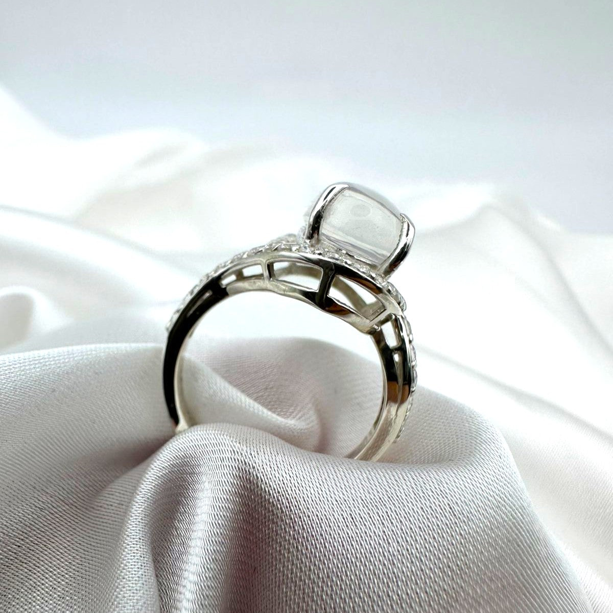Clear Quartz - 925 Sterling Silver Ring