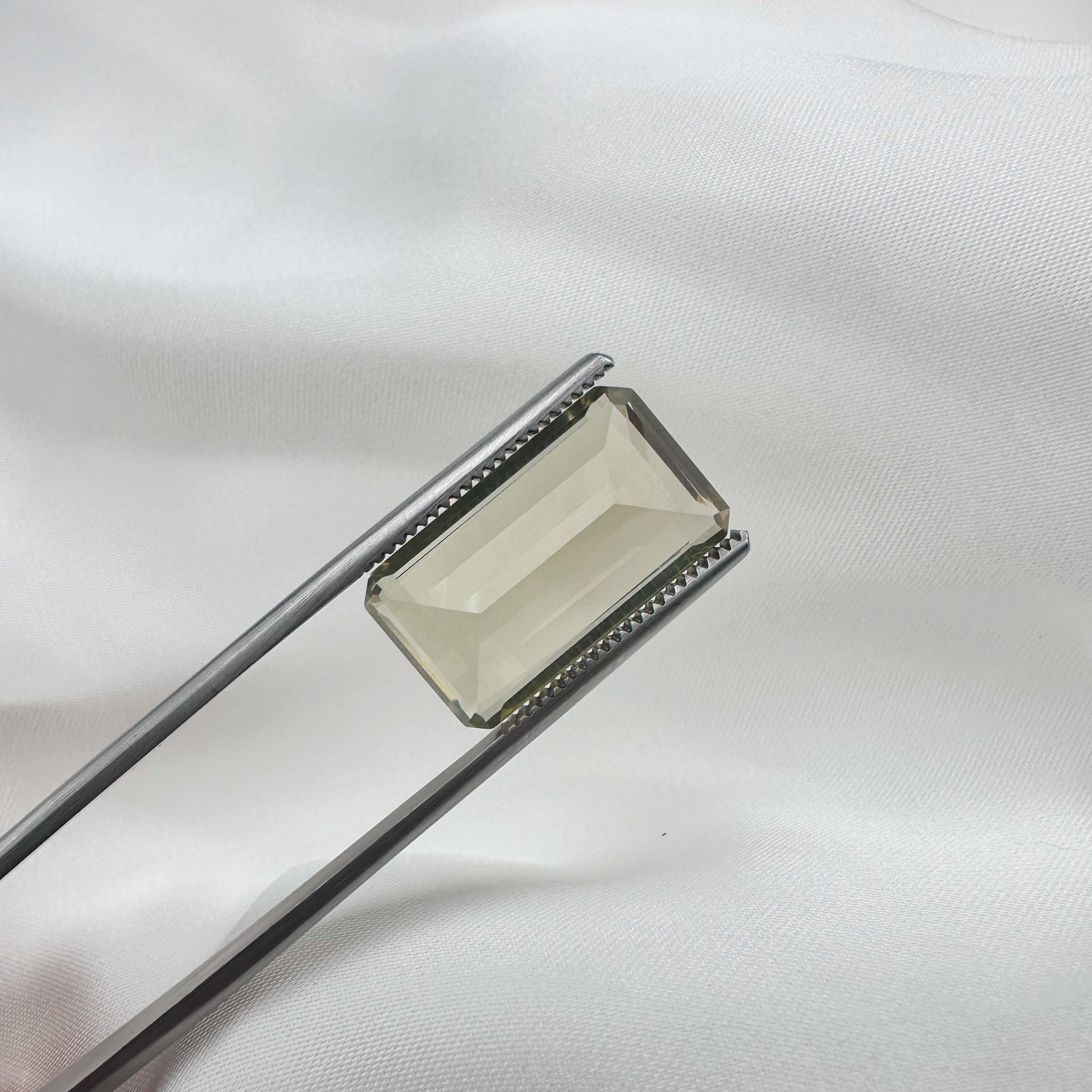 Natural Citrine - 15.67ct - Emerald Cut