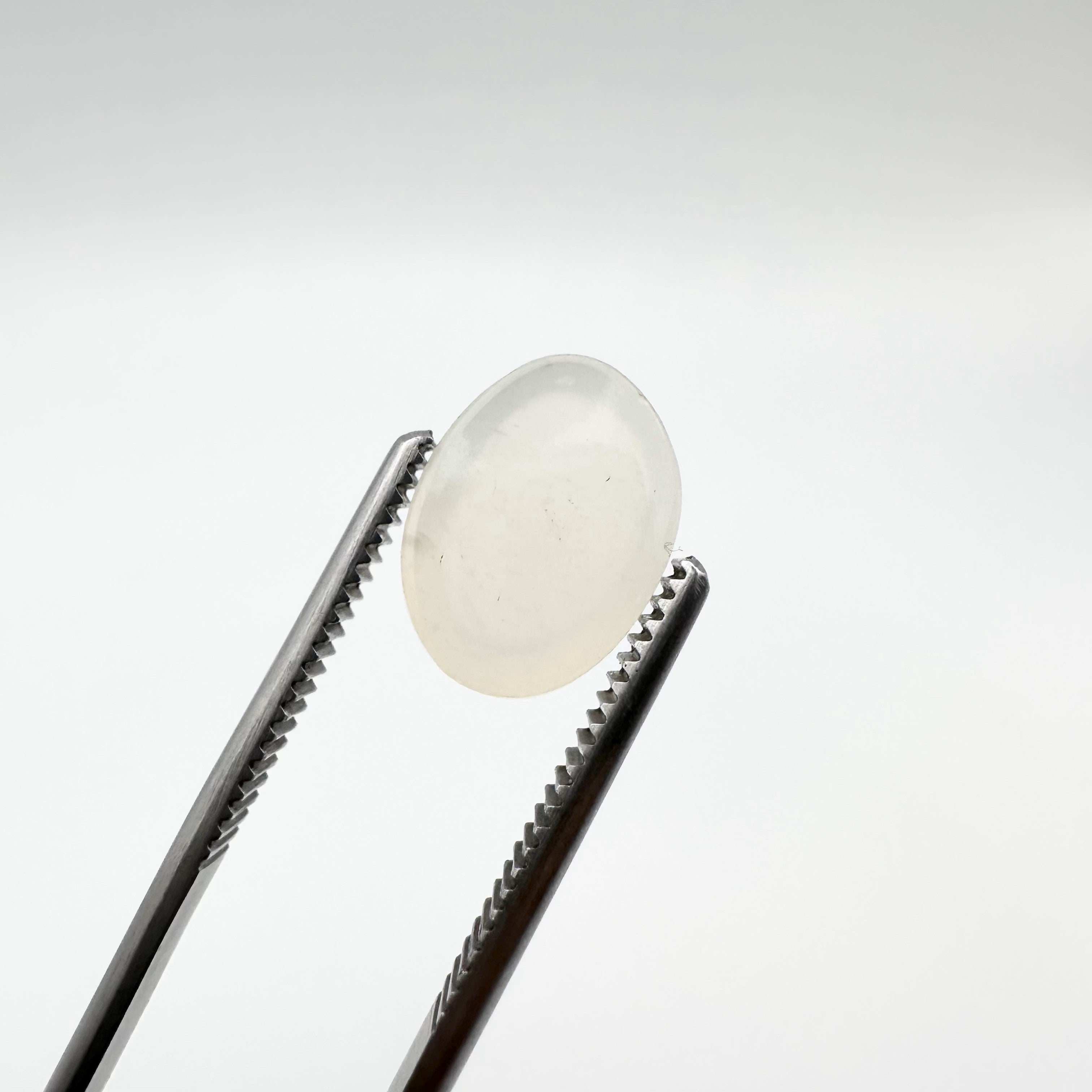 Natural Moonstone - 7.20ct - Cabochon Cut
