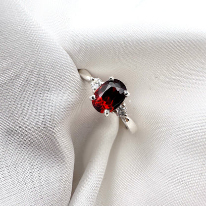 Natural Red Garnet - 925 Sterling Silver Ring - Size 12