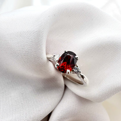 Natural Red Garnet - 925 Sterling Silver Ring - Size 12
