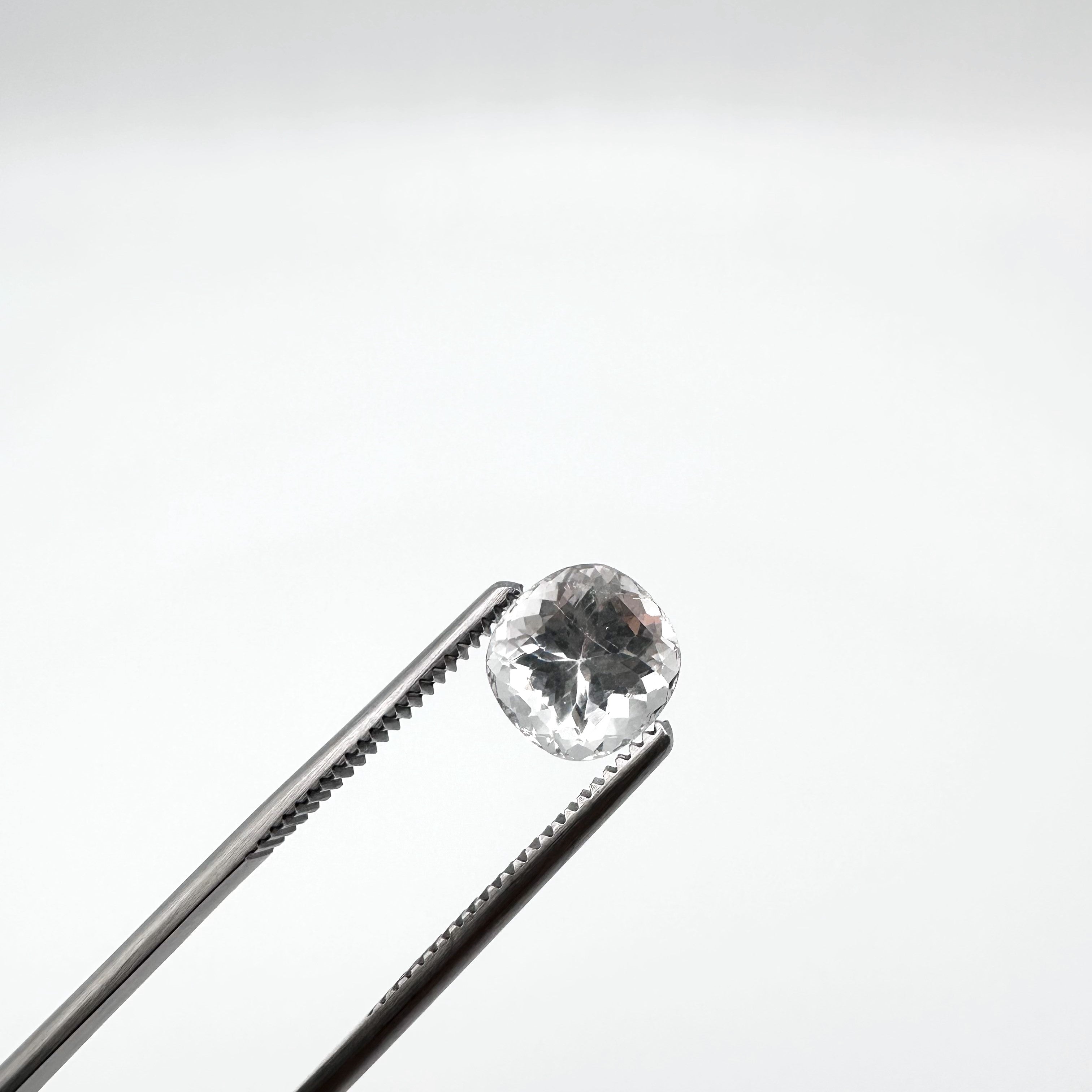 Natural White Topaz - 4.05ct - Faceted Cut