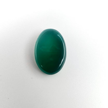 Natural Green Agate(Chalcedony) - 20.18 - Oval Cabochon Cut