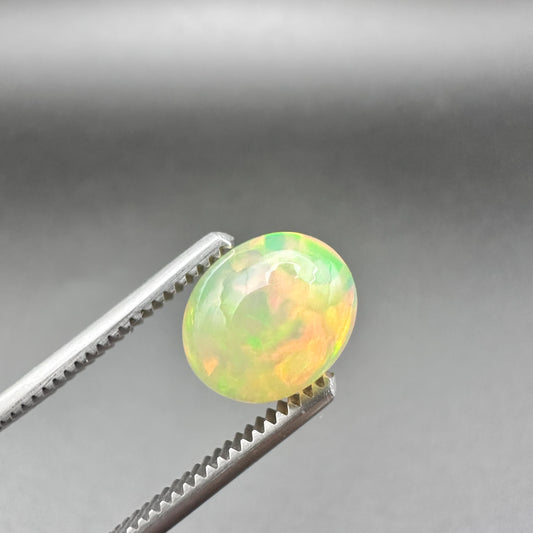 Natural White Ethiopian Opal - 2.65ct - Oval Cabochon Cut