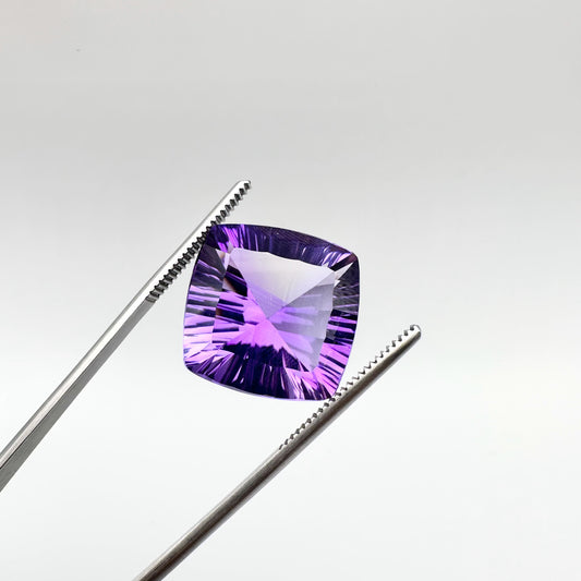 Natural Amethyst - 27.03ct - Cushion Cut