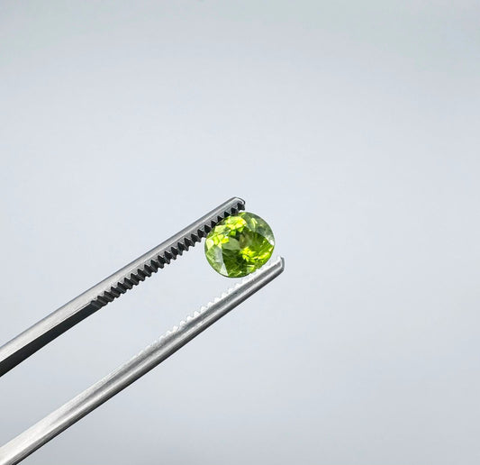 Natural Peridot - 1.66ct - Vivid Green