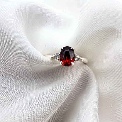 Natural Red Garnet - 925 Sterling Silver Ring - Size 12