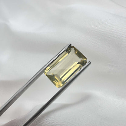Natural Citrine - 15.67ct - Emerald Cut