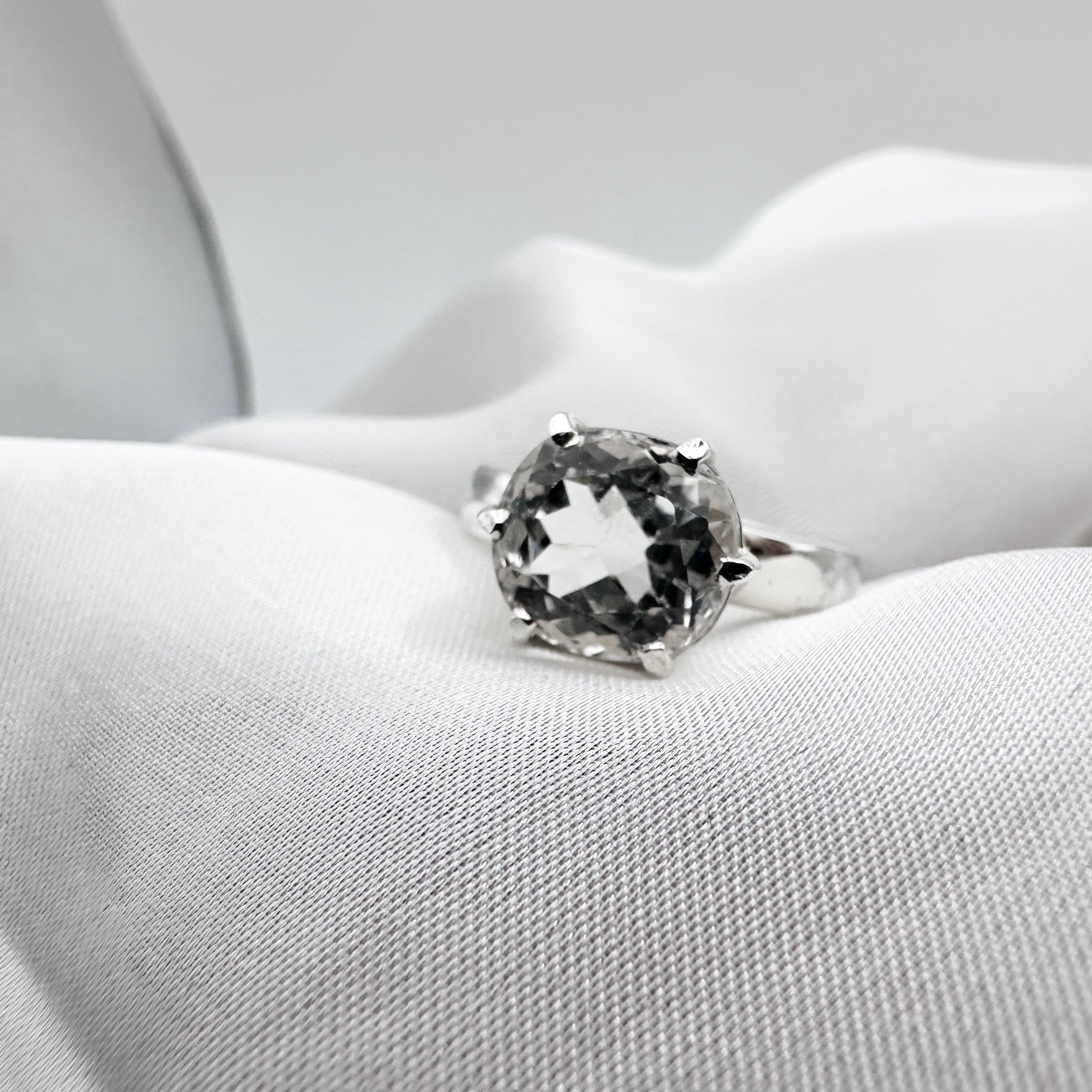 Natural White Transparent Topaz - 925 Sterling Silver Ring - Size 17