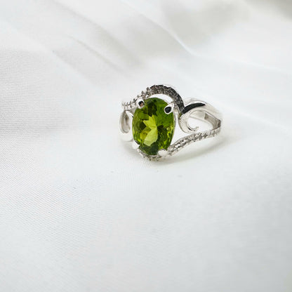 Certified Natural Peridot - 925 Sterling Silver Ring - Size 14