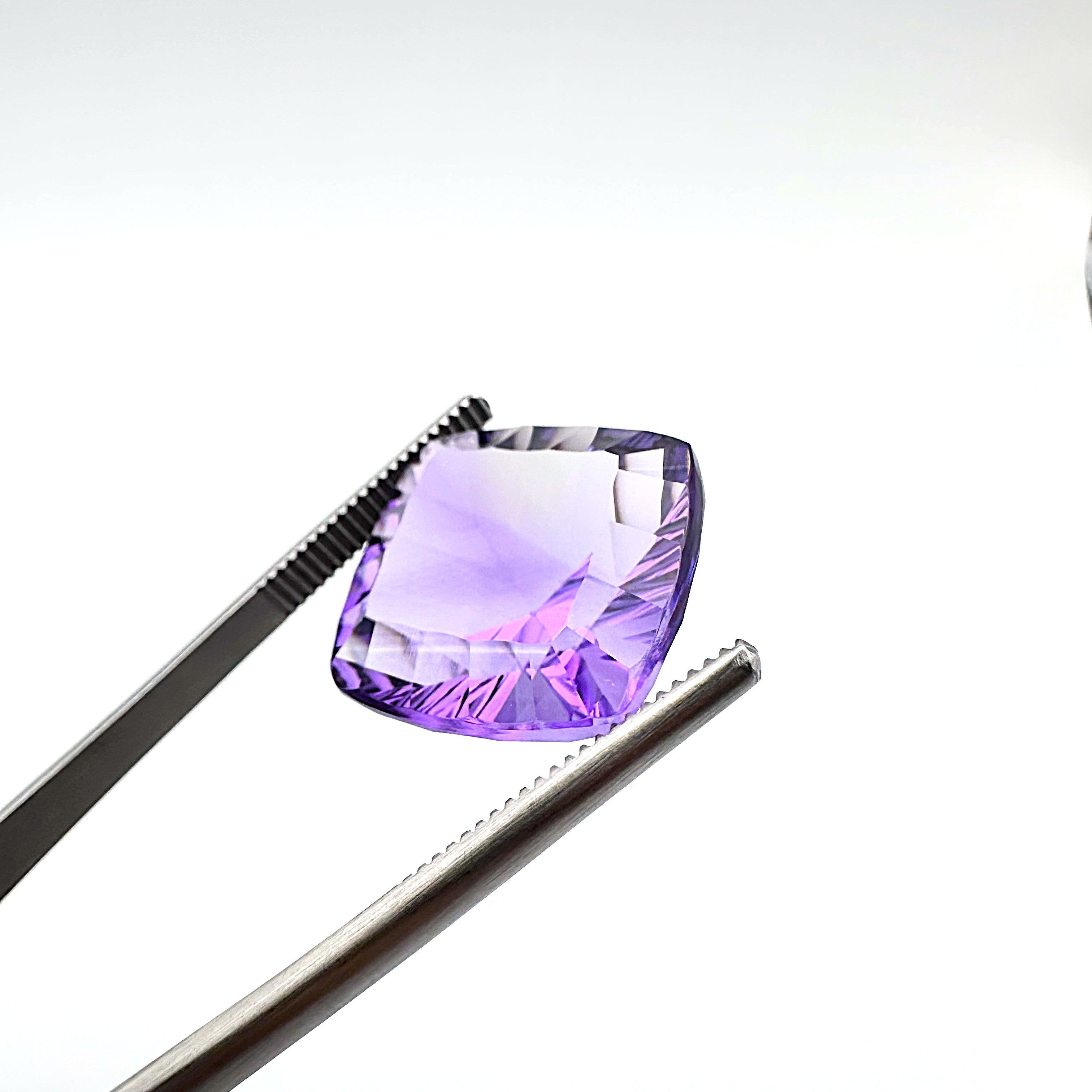 Natural Amethyst - 27.03ct - Cushion Cut