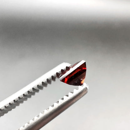 Natural Red Garnet - 0.65ct - Oval Faceted Cut